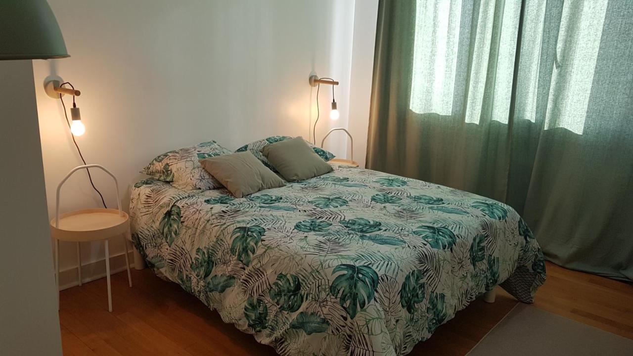 Spacieux Appartement Au Centre Du Mans Le Mans Eksteriør bilde